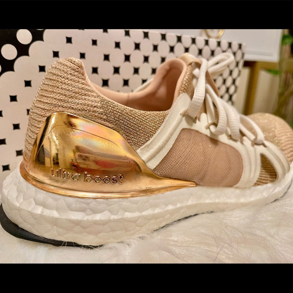 Size 5 - adidas UltraBoost X Stella McCartney Future Metallic